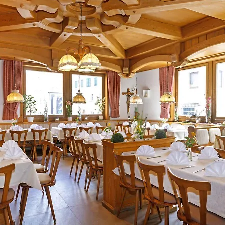 Hotel Gasthof Krone 3*