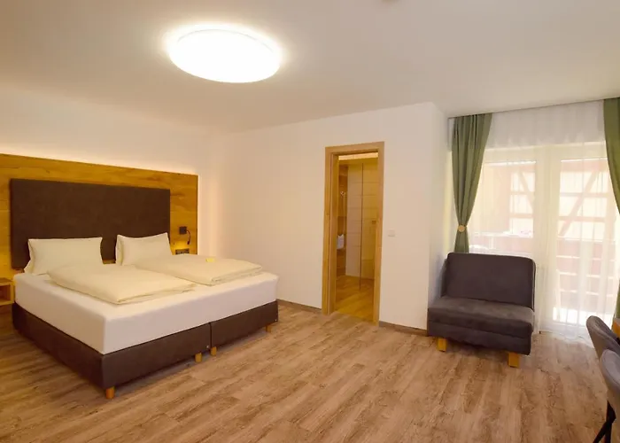 Krone - Garni 3* Spalt
