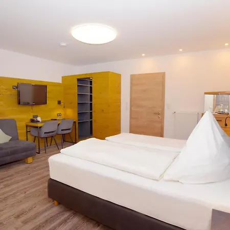 Hotel Krone - Hotel Garni 3*
